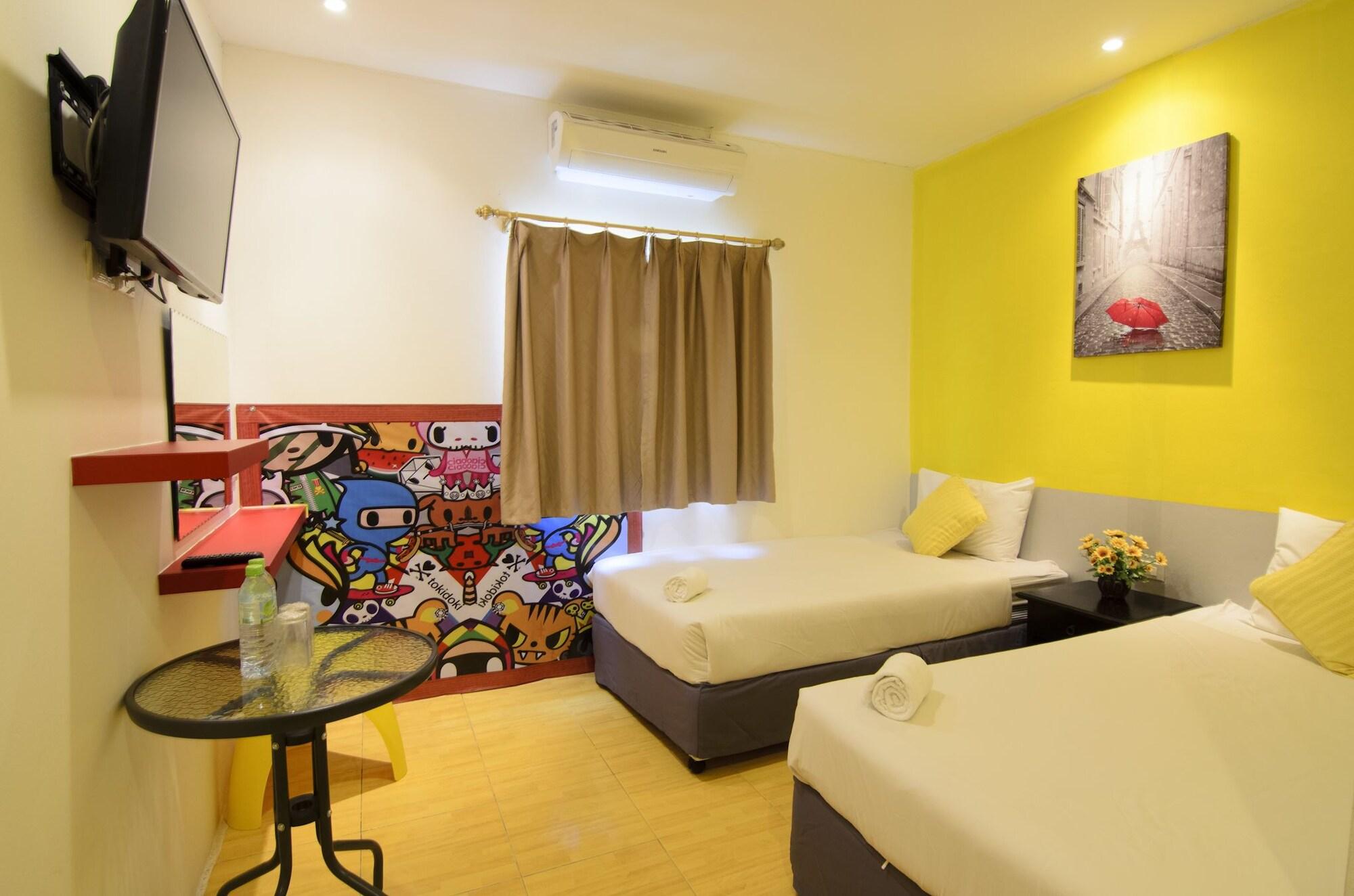 Room Hostel Thalang Esterno foto