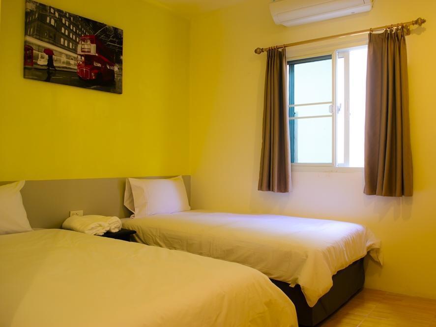 Room Hostel Thalang Esterno foto